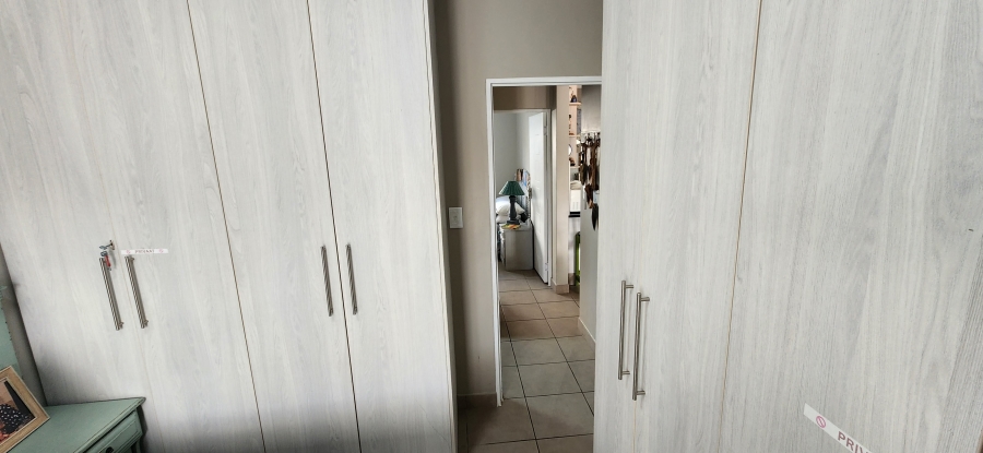 2 Bedroom Property for Sale in Dana Bay Western Cape